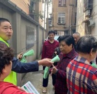 全面倡導(dǎo)居民垃圾分類