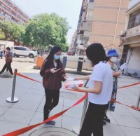 體育場社區開展垃圾分類宣傳活動