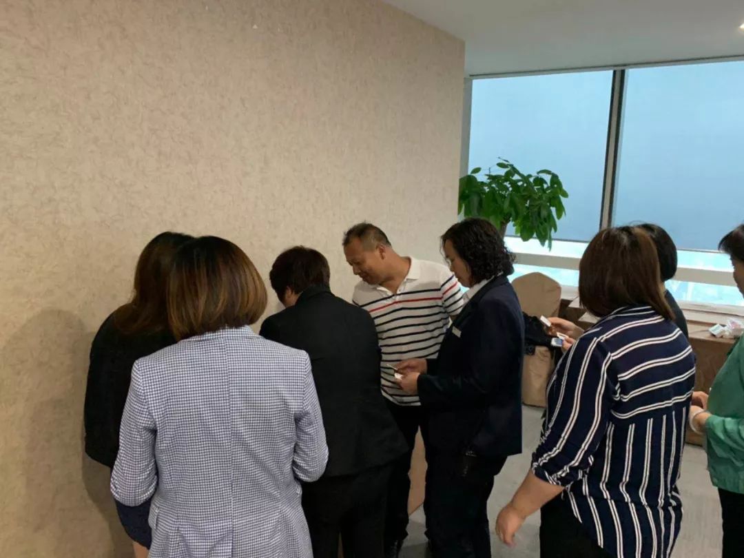 上海恒隆廣場垃圾分類專題培訓(xùn)交流會