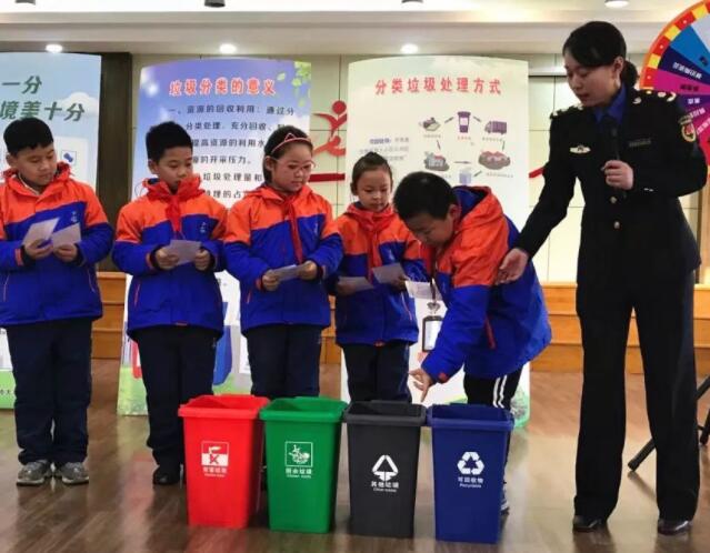 分類(lèi)垃圾桶 分類(lèi)垃圾桶